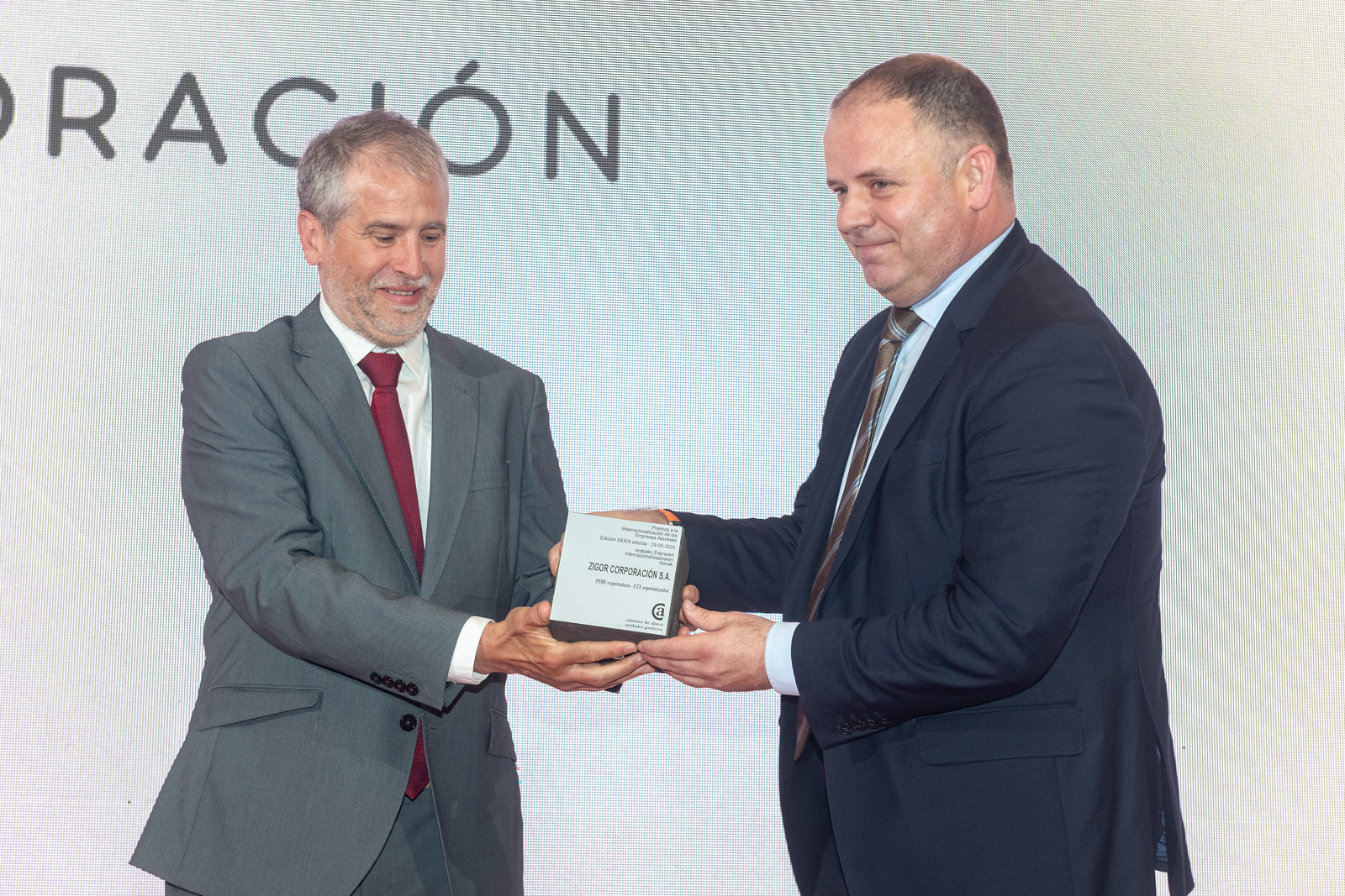 José Antonio Grande recogiendo el premio Pyme Exportadora 2025