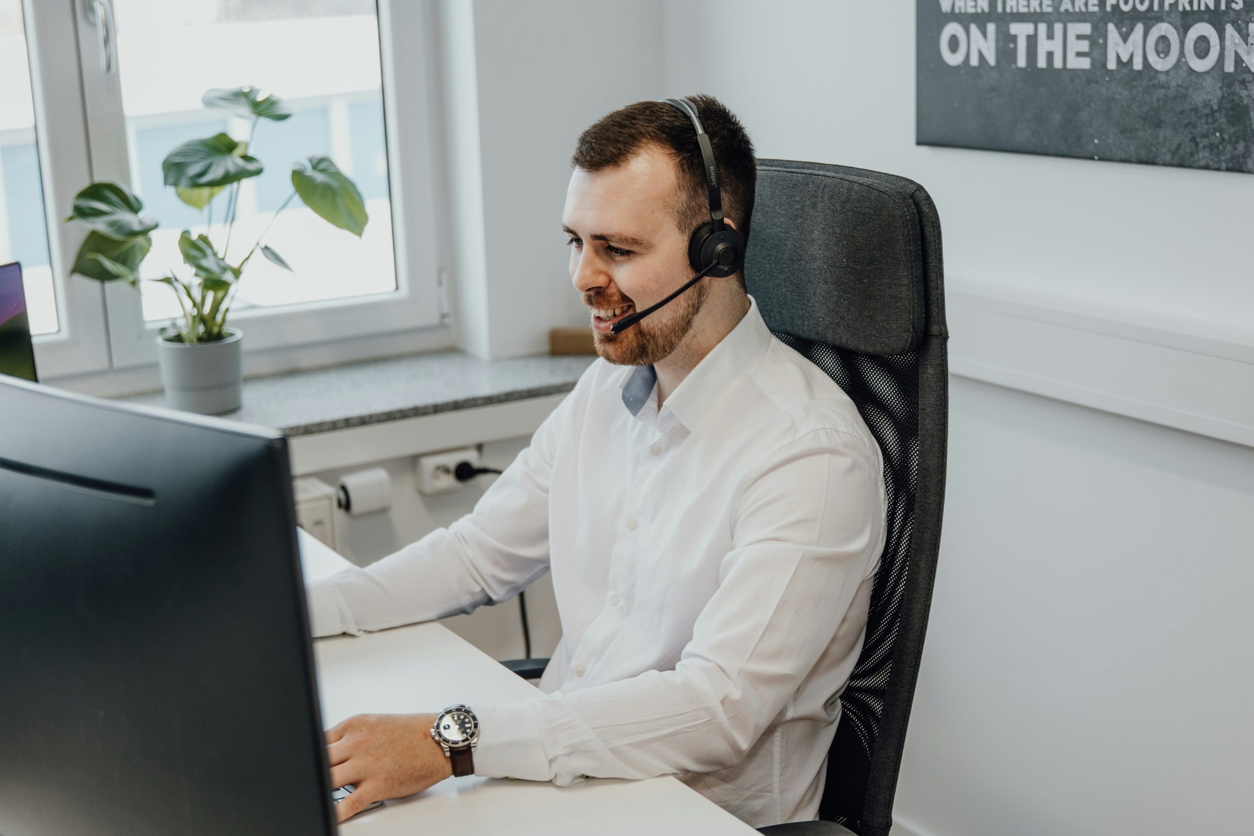 Customer service technical support ZGR