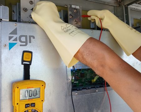 Inversor Central 3000 kW ZGR - Ajustes servicio técnico en campo